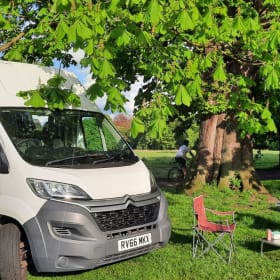 The Camper Salon – 2 1/2 berth Citroën camper van
