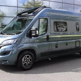 Luxury Mobilvetta Admiral 5.1