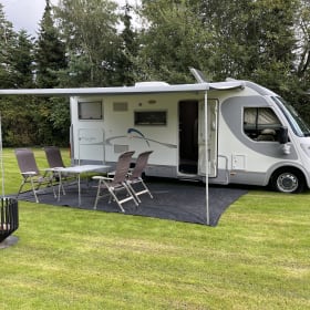 4p Adria Mobil integrated uit 2008