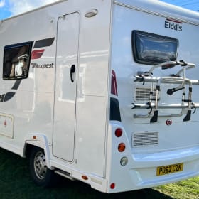 Elsie – Luxury motorhome includes insurance and breakdown 