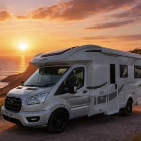 Roller Team Auto-Roller 747 mit 6 Schlafplätzen ab 2023