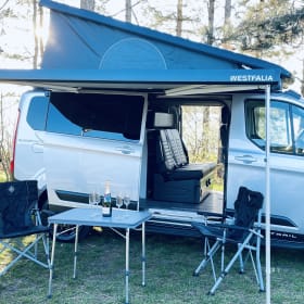 Vantura – Full option Ford Nugget plus Trail campervan 
