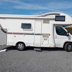 6p Citroën alcove from 2021