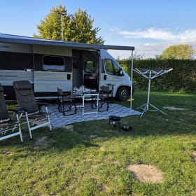 Hymer Yellowstone '24 - Automatic with tow bar 3T