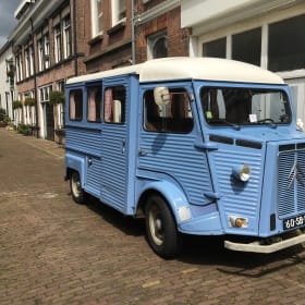 HY – Feel good trip in retro Citroen HY - ultimate relaxation with character
