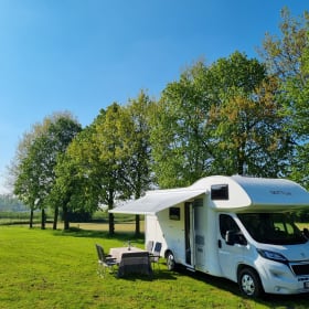 Conch – Recente gezellige en volledig uitgeruste gezinscamper (alkoof van 2024)) 