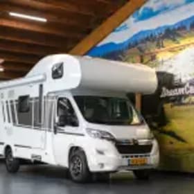 Ruime 6p Carado A361-02 alcove uit 2024