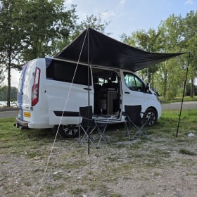 Camper incognito  – 2p Ford Bus von 2018