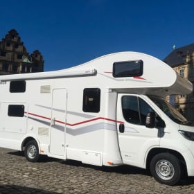 6-person Rimor alcove, unique layout