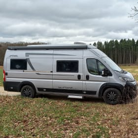 Vanny – Pössl Summit 640 2022