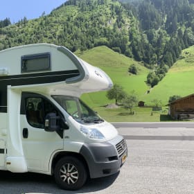 Getaway – 6p Fiat alcove from 2010