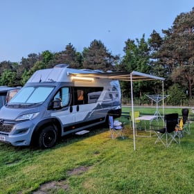 Perfect adVANtures – Brand new! Luxury campervan, suitable for up to 5 persons