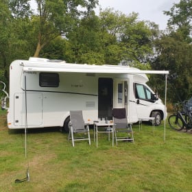 4p Dethleffs semi-integrated uit 2022