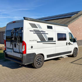 Witte Vlegel – Mclouis Menfys Matic 