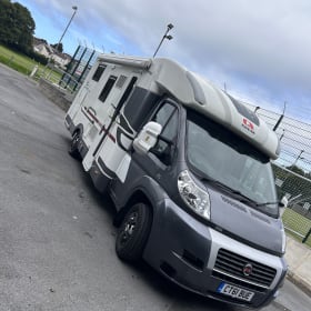 Captain Harold  – Camper pronto a partire