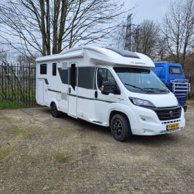 Adria Matrix M 670 SL