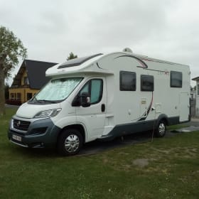 Ons rijdend huis – 2p Roller Team teilintegriert ab 2014