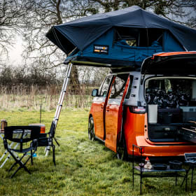 Wandrbuzz – 5-persoons VW Buzz EV Campervan uit 2025