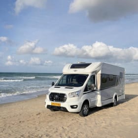 Making Memories 3 – Ford Carado T447, teilintegriert für 4 Personen, ab 2025 mit Hubbett