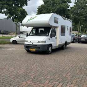 Fiat  – 4p Fiat alcove uit 2001