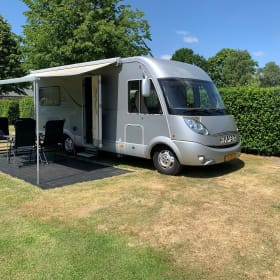 4p Hymer integrated uit 2008