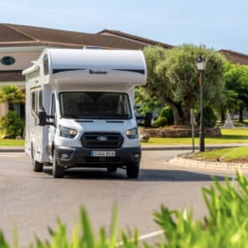 Nieuwe Benimar Alkoof 4p maart 2026 AUTOMAAT 