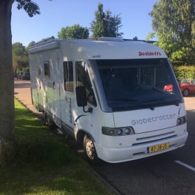 Comfortabele 4p Dethleffs integraal 2002