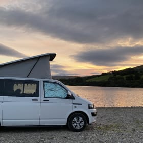 Milan the Campervan – Camping-car Volkswagen 5 couchages de 2012