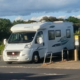 The Memory Maker – Camping-car confortable 4 couchages | Idéal pour vos aventures au Royaume-Uni