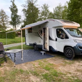 4p Roller Team semi-integrated from 2016