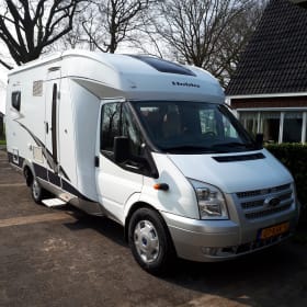 Make a nice relaxing trip with our camper!