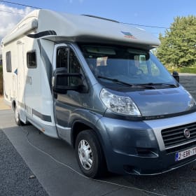 M&M – 6p Fiat semi-integrated uit 2010
