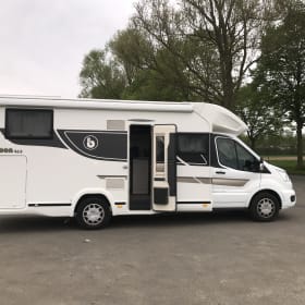 5p Benimar integrated uit 2022