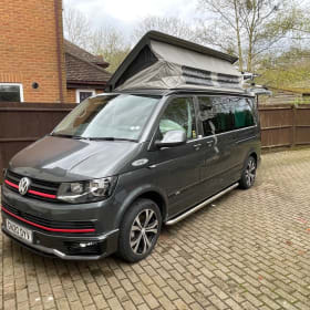 Campervan VW T6 LWB a 5 posti letto - completamente attrezzato - 2020