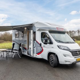 4p Challenger semi-integrated uit 2017