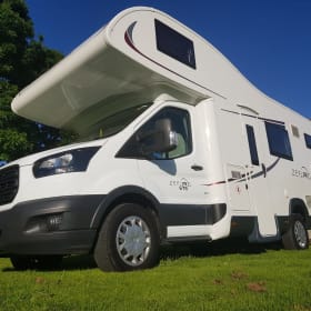 Ford Zefiro 675 – 6 berth with 6 belted seats - Motorhome in Essex