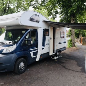 Nessie – Een prachtige Swift Escape camper met 6 slaapplaatsen :)