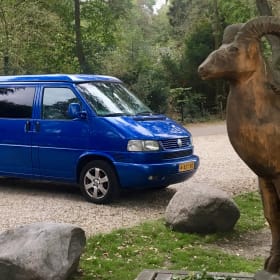 The Blue Diamond – Volkswagen T4 | BlueDiamond | Kraftpaket 2.5TDI – 115 PS 2 bis 4 Personen