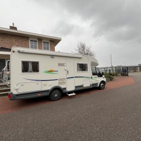 Campie – 4p Chausson semi-integrated uit 2004