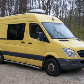 Ivan – 3-seater Mercedes-Benz bus from 2011