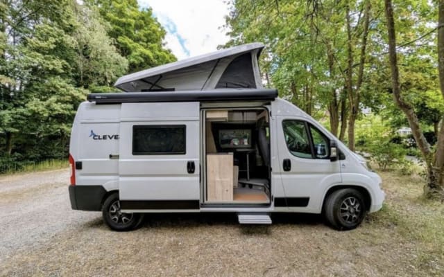 Location - Fourgon aménagé - null - #93684