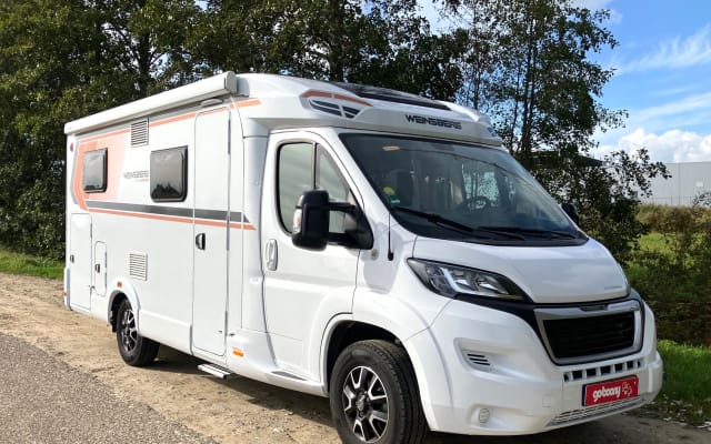 Boeking - Half-integraal camper - null - #82061