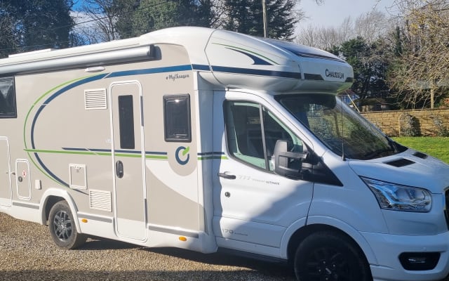 Rental - Low profile motorhome - null - #94068