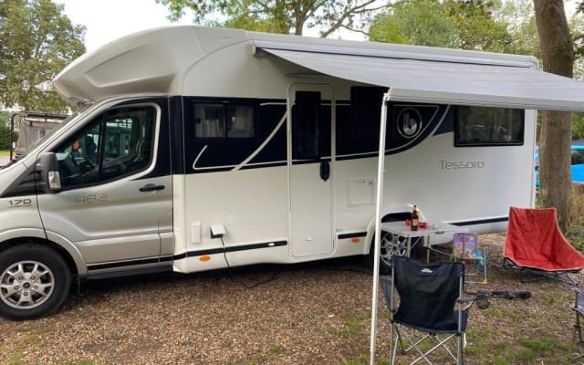 Rental - Low profile motorhome - null - #94550