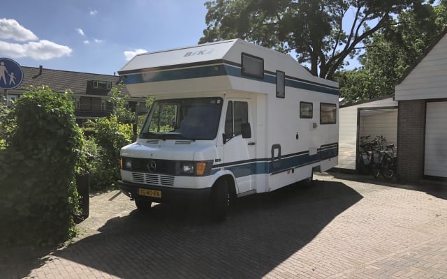 Boeking - Alkoof camper - null - #16042