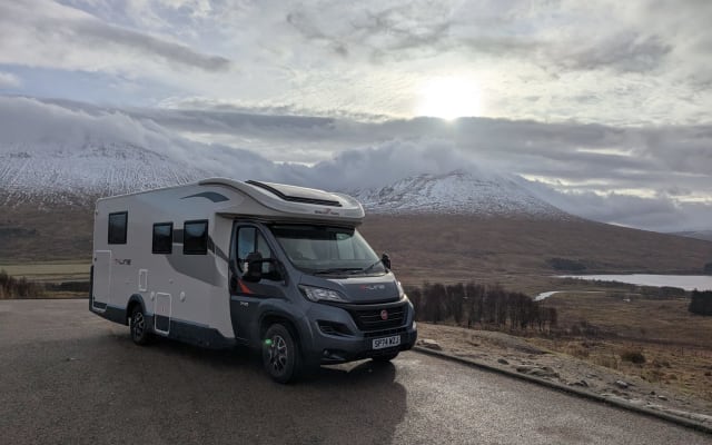 Rental - Low profile motorhome - null - #85762