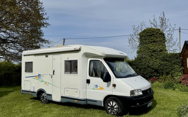 Rental - Low profile motorhome - null - #95330