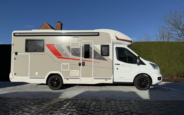 Vermietung - Teilintegriertes Wohnmobil - null - #80254