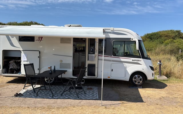 Location - Camping-car Intégral - null - #98838