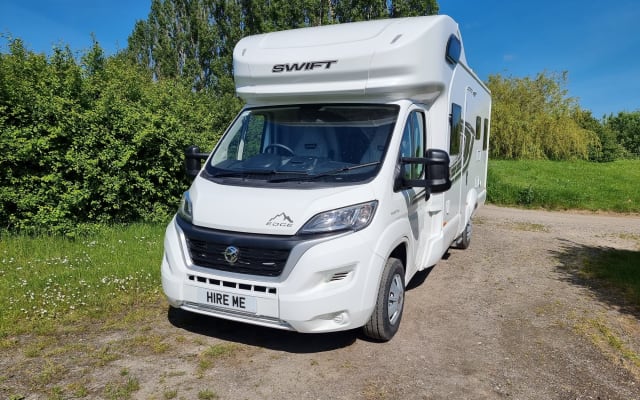 Rental - Coachbuilt motorhome - null - #68797